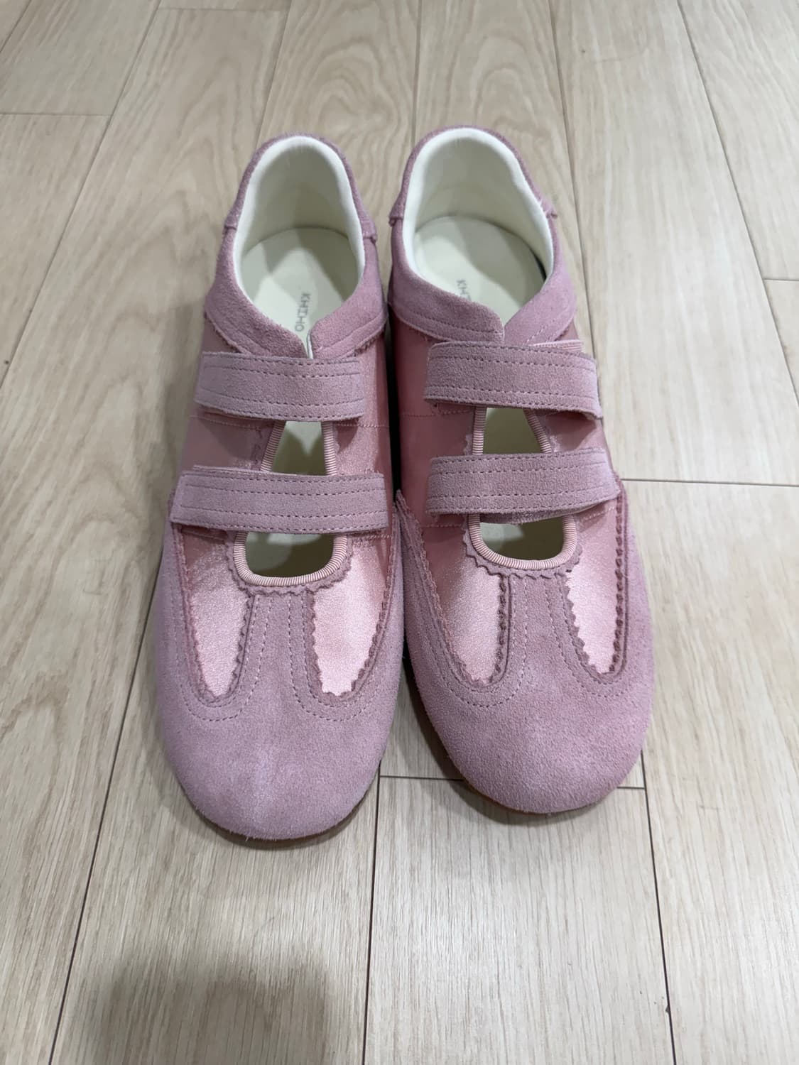 기호 스니커즈 255 상품이미지1