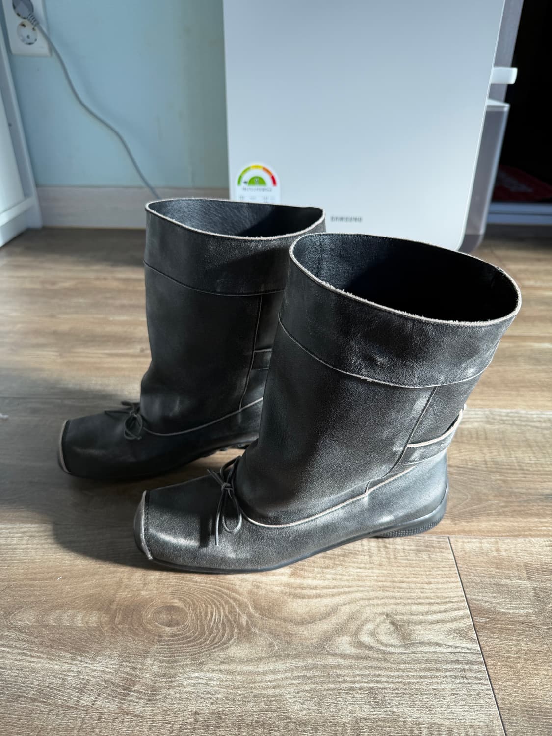 오픈와이와이 BALLET SLOUCHY SHORT BOOTS차콜 상품이미지6