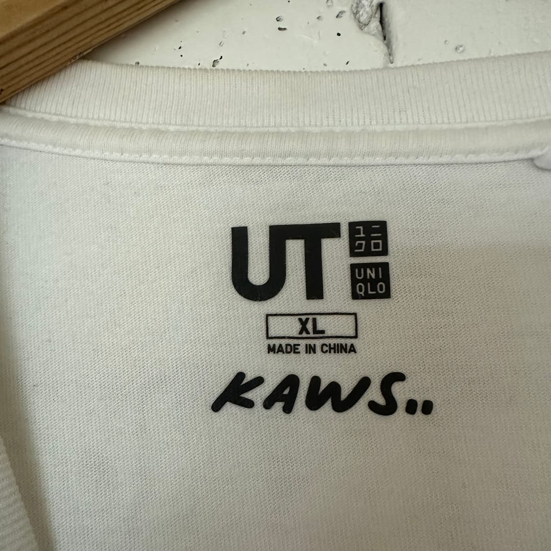 XL 유니클로 카우스 반팔티 상품이미지3