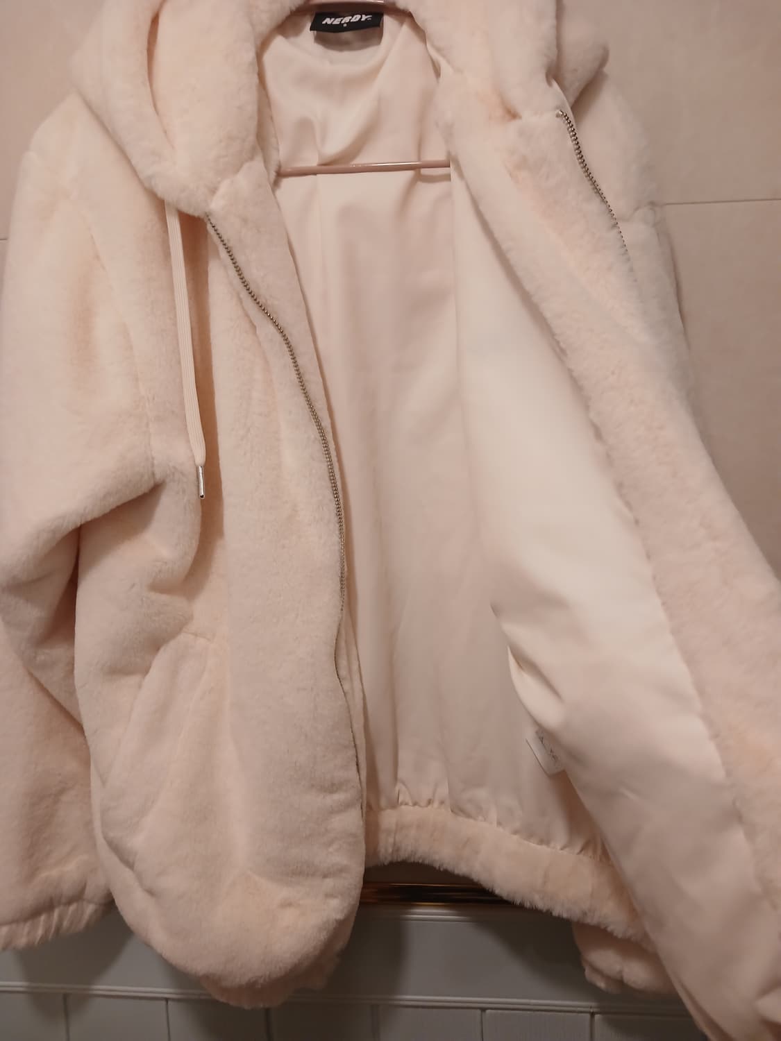 널디 정품 여성 퍼 후드 집업 S사이즈 상품이미지4