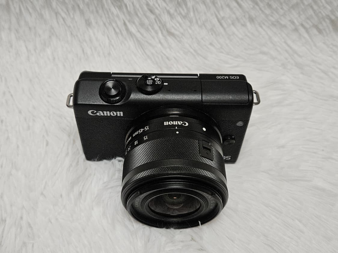 [민트] 캐논 EOS M200 미러리스, 디카 카메라 판매 상품이미지4