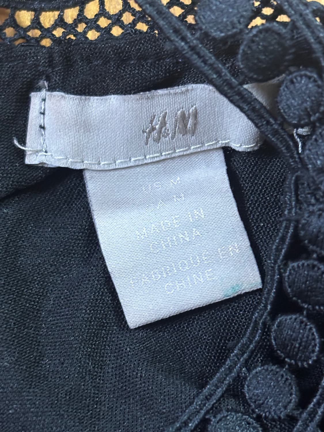 H&M의 레이스 하이넥 드레스 상품이미지2