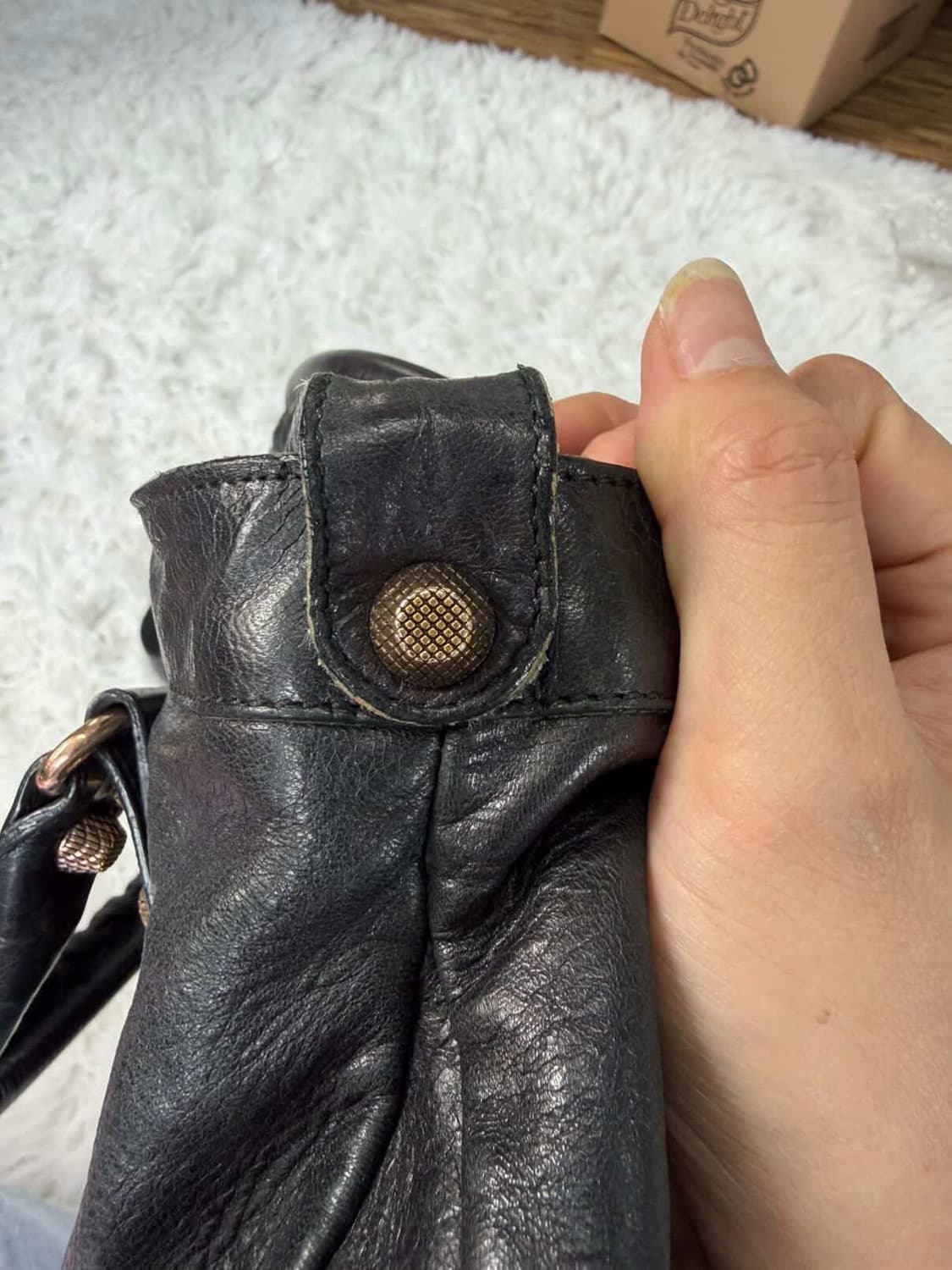 발렌시아가 모터백 블랙 정품 상품이미지5