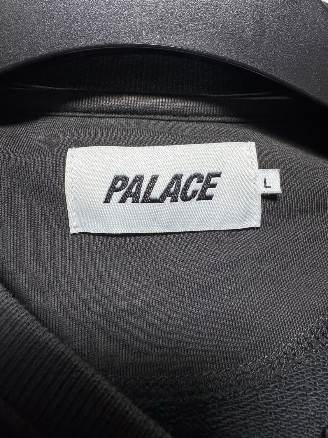 팔라스 투어 드 포스 맨투맨 상품이미지4