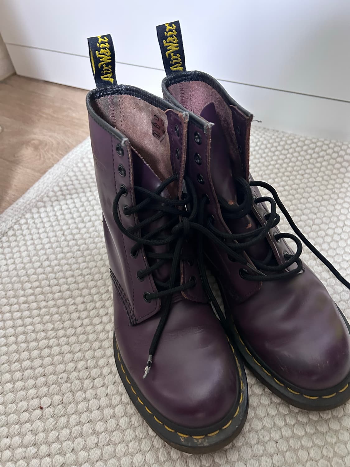 닥터마틴 1460 퍼플 8홀 워커 UK5 (240mm) 상품이미지1