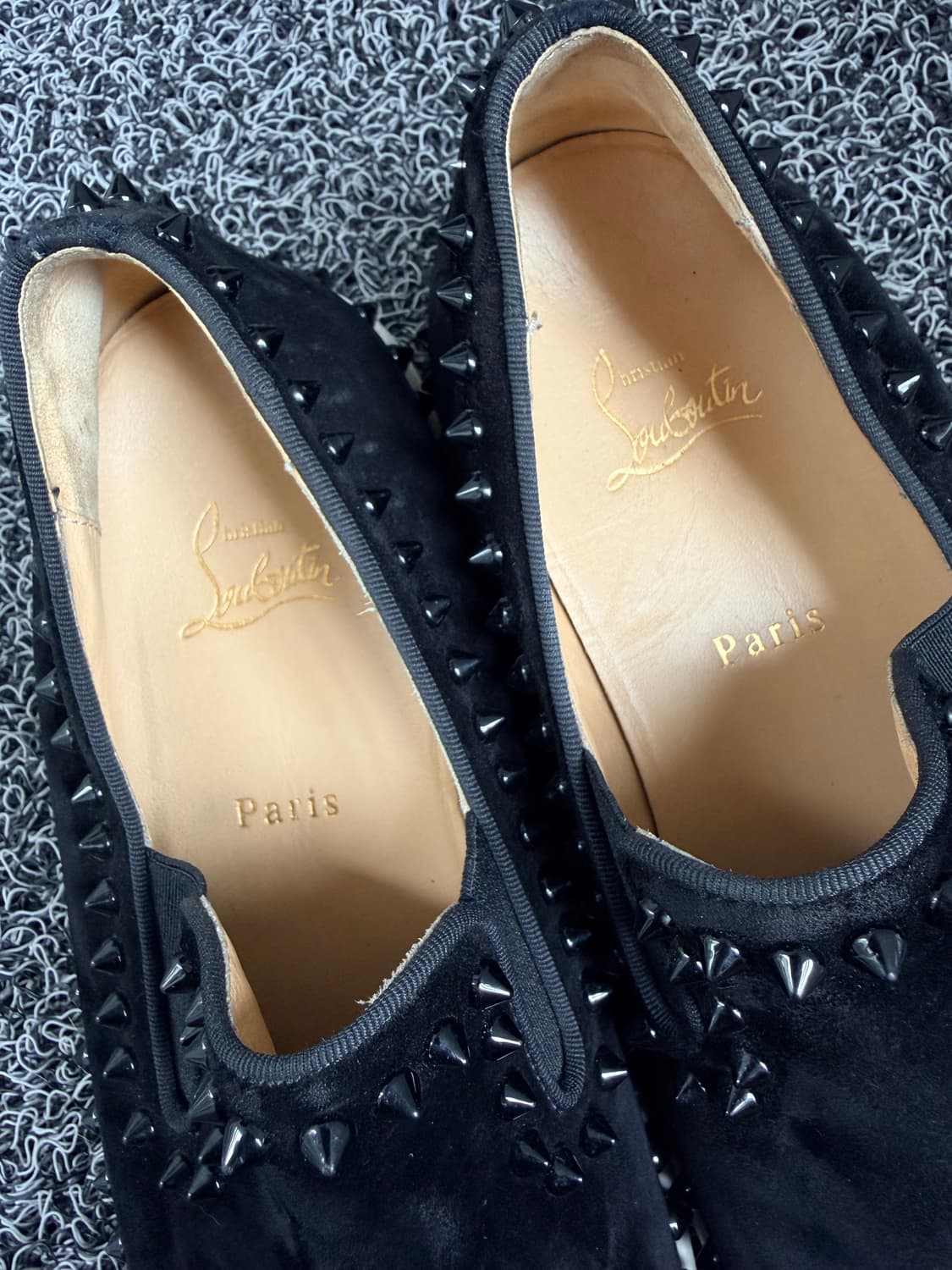 크리스찬 루부탱 피크보트 스웨이드 스파이크 슬립온 상품이미지5