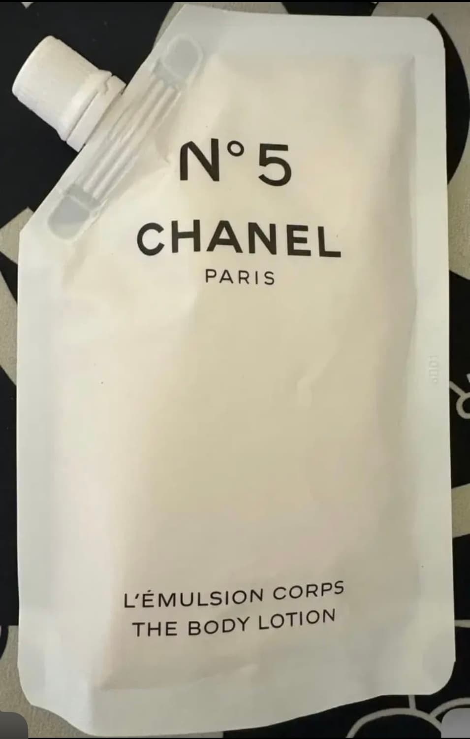 샤넬 N°5 바디로션 200ml 새상품 상품이미지1
