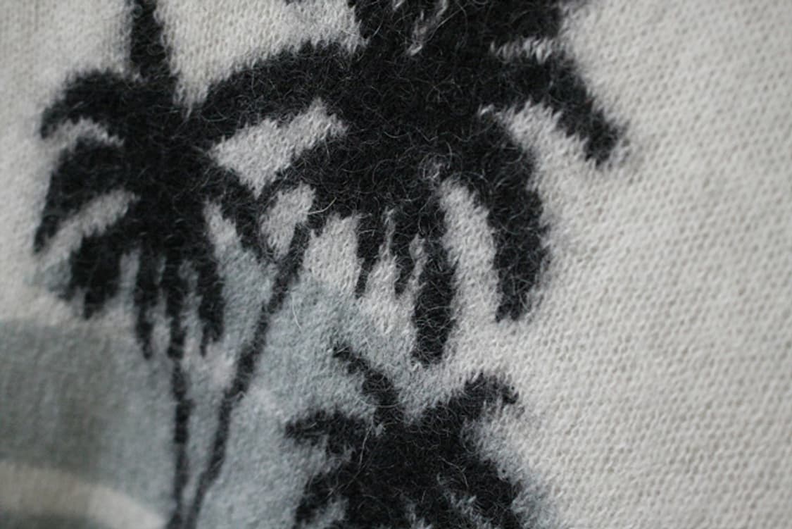 SAINT LAURENT 생로랑 모헤어 니트 스웨터 새제품 상품이미지4