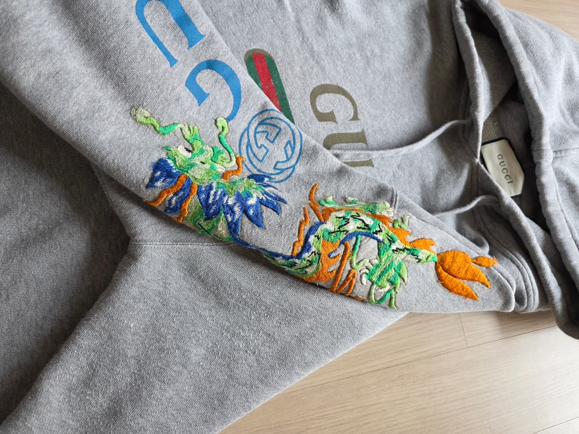 [xl]구찌 드래곤 로고 자수 후드티 상품이미지5