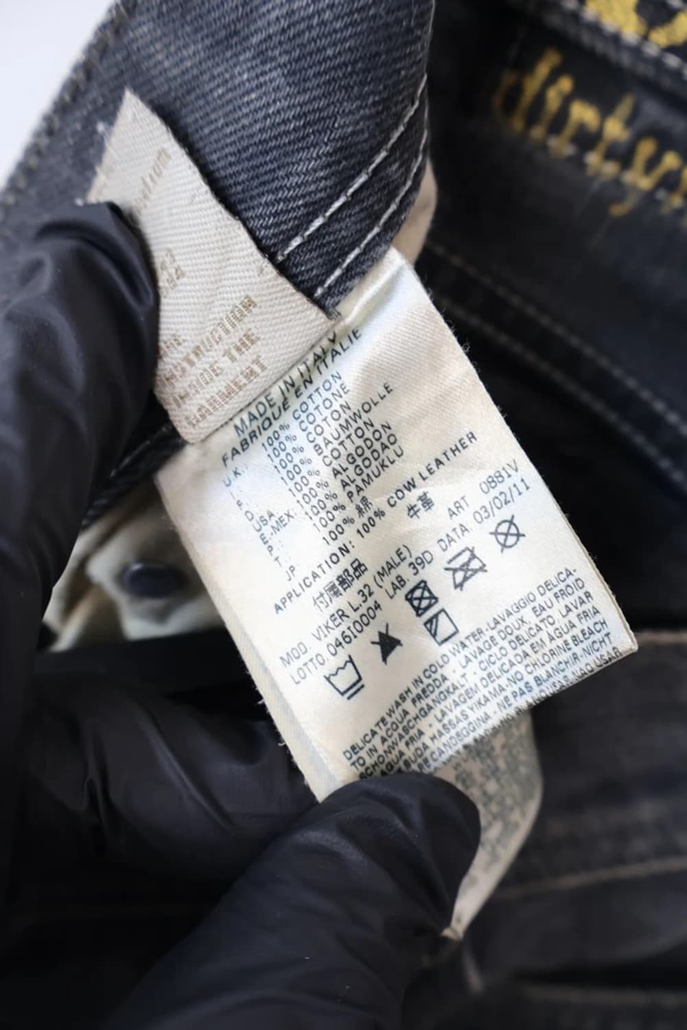 Diesel Viker Dirty Wash Jeans 상품이미지10