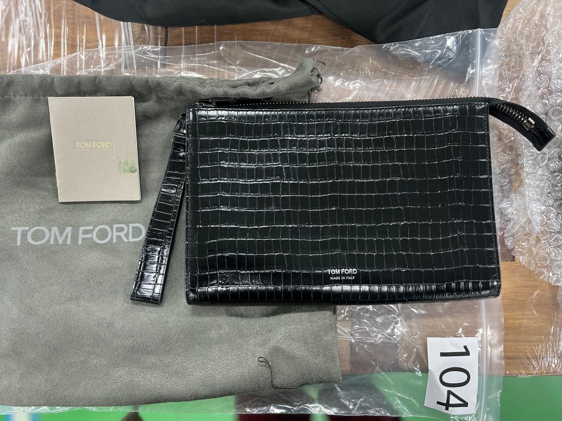 Tom Ford 톰포드 크로커 패턴 레더 클러치백 상품이미지1