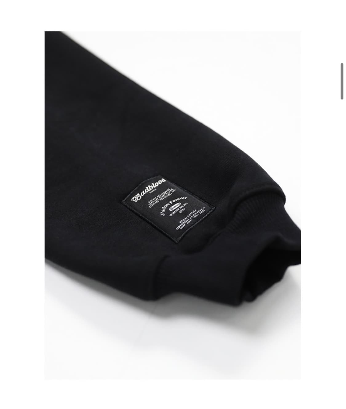 배드블러드 로렐 클래식 크롭 맨투맨 상품이미지3