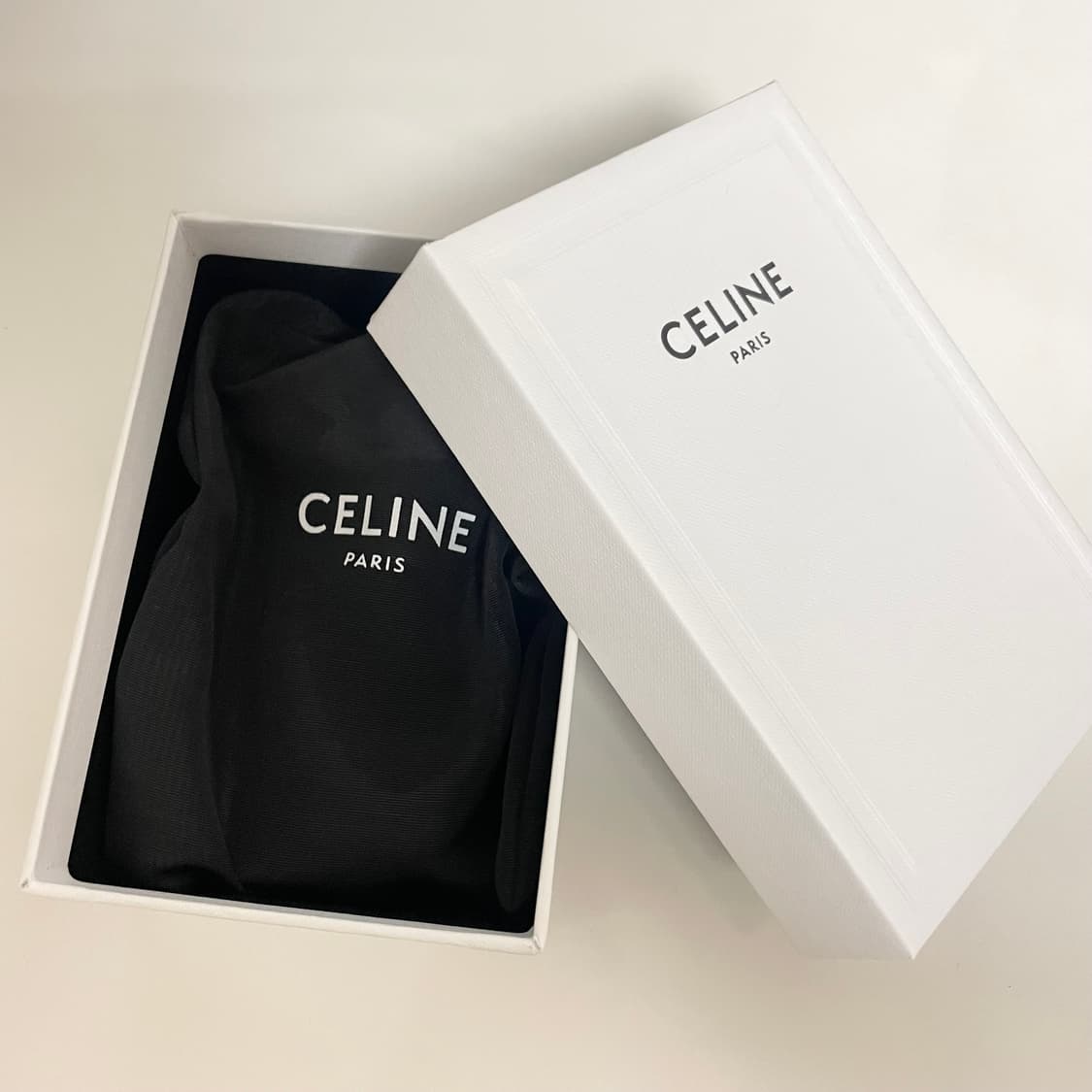 셀린느 트리옹프 카드지갑 블랙 풀구성 상품이미지10