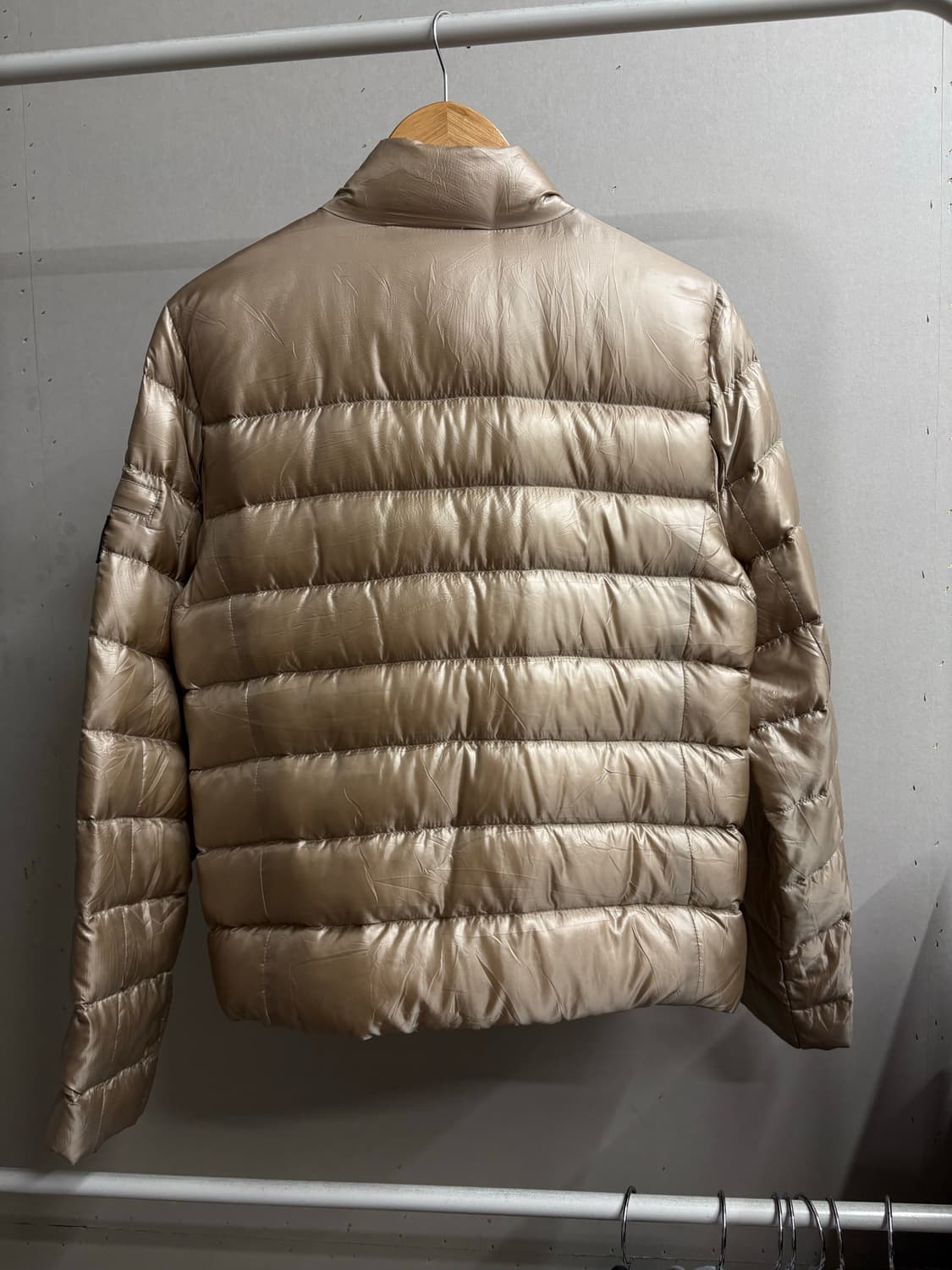 비비안 웨스트 우드 아카이빙 경량패딩 상품이미지5