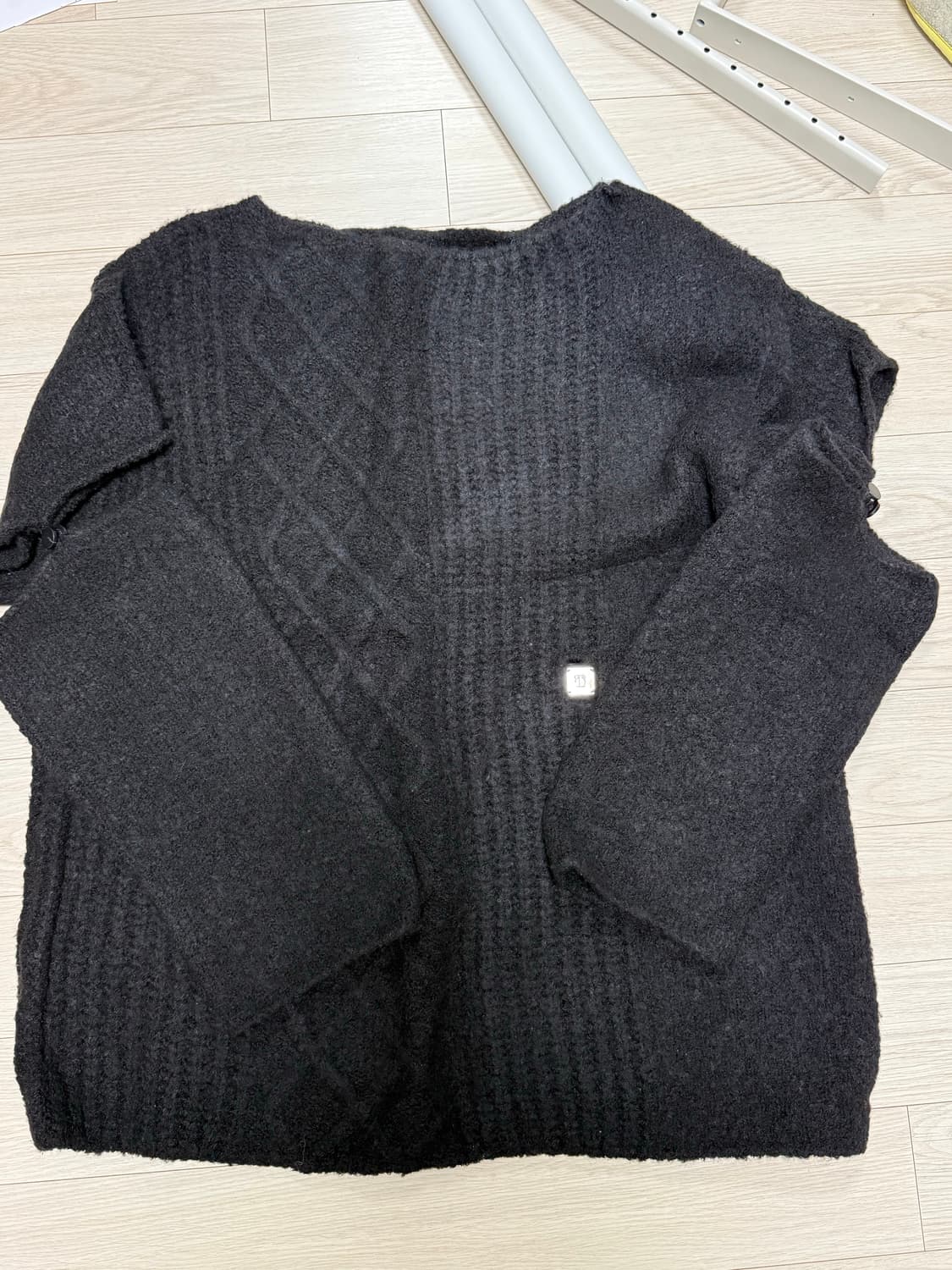 트리밍버드 Sleeve Slit Boat Neck Knit 한소희니트 상품이미지3