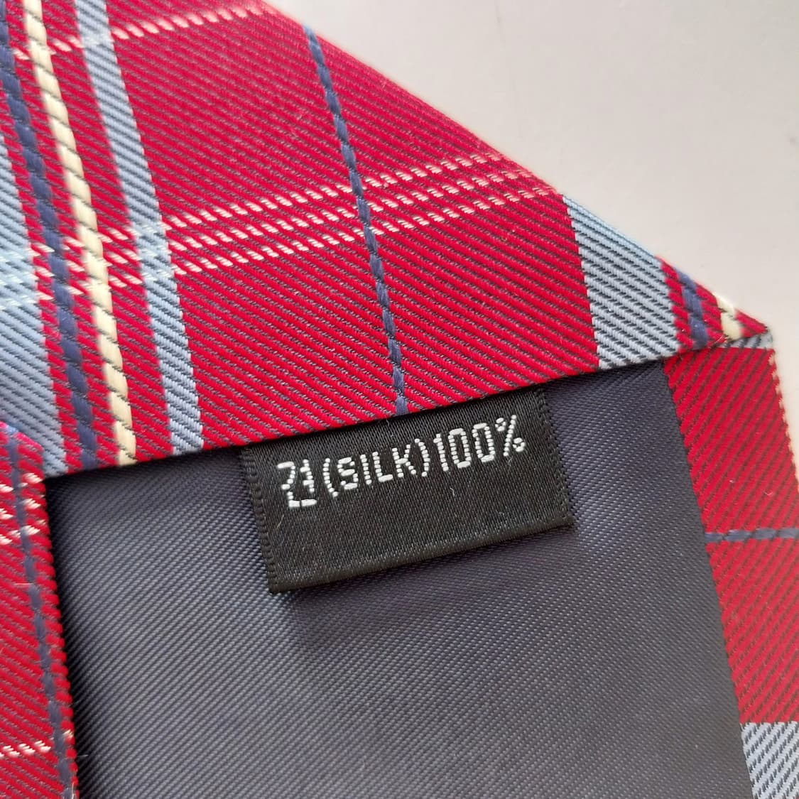 아쿠아스큐텀 실크 레드 체크 패턴 넥타이 9.4cm A+등급 K1958 상품이미지10