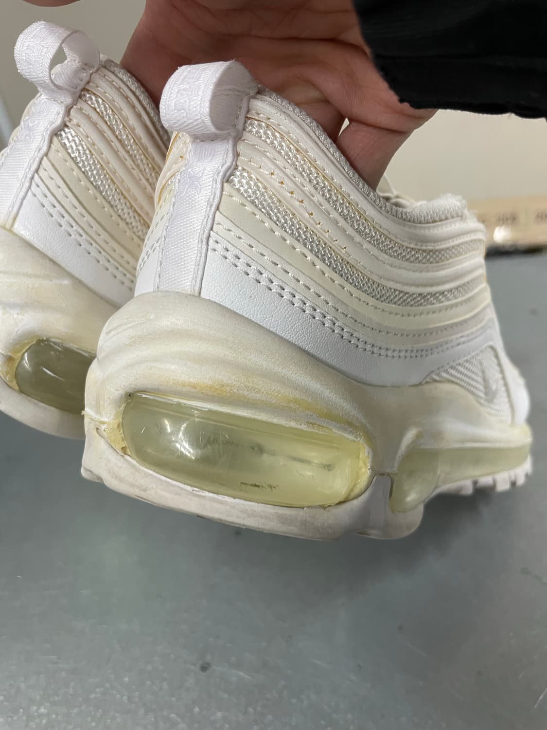 나이키 에어맥스97 화이트 망고 240 상품이미지8