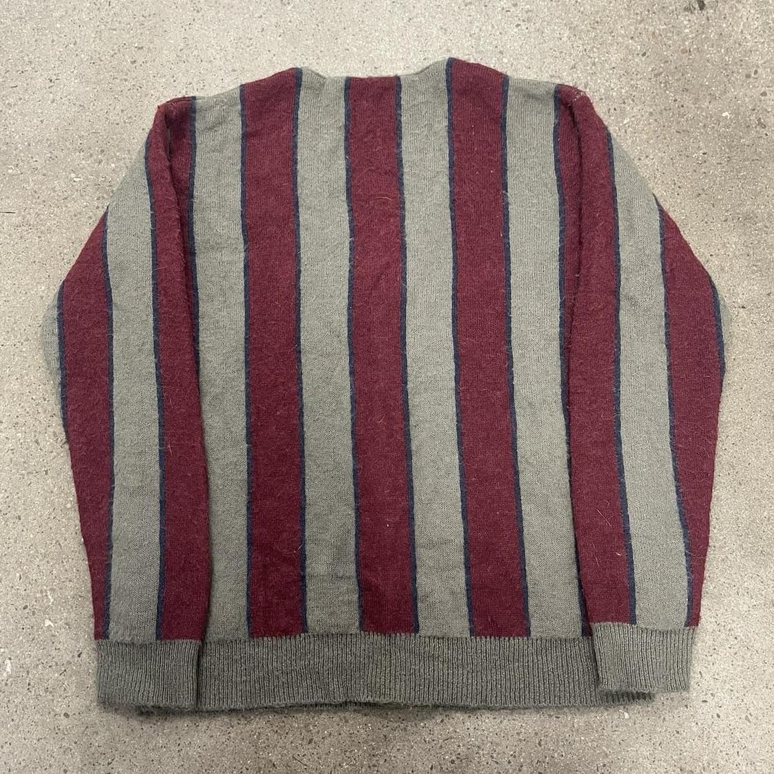 스투시 버티컬 스트라이프 가디건 상품이미지3