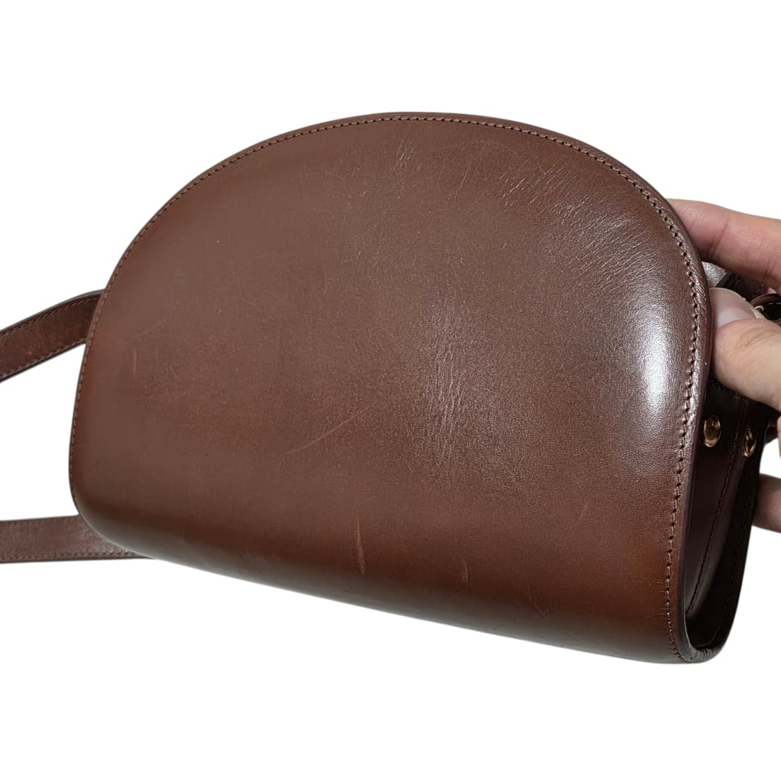 A.P.C. 아페쎄 가죽 데님 하프문 백  상품이미지3