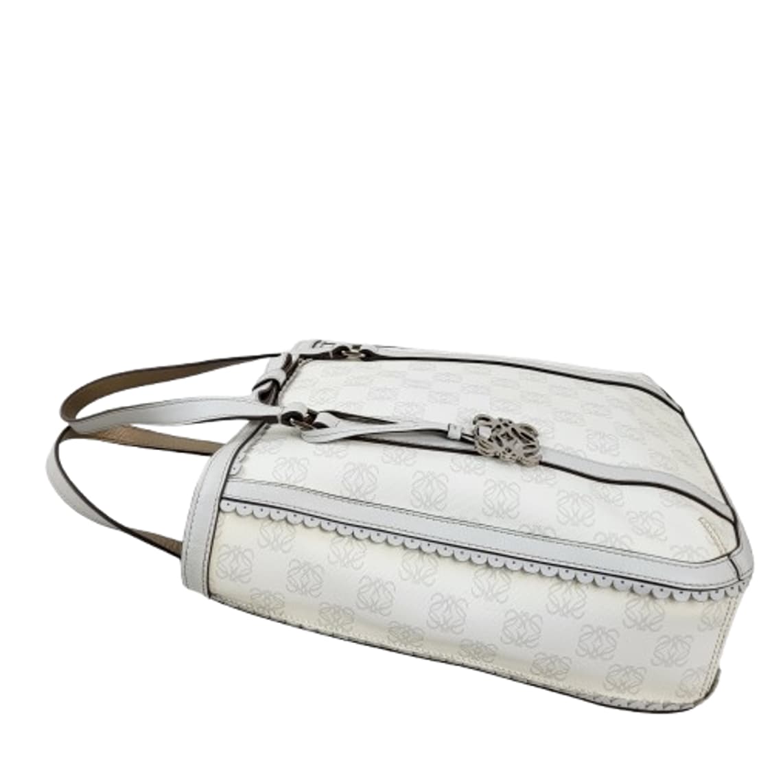 정품 로에베 아나그램 화이트 토트백 상품이미지5