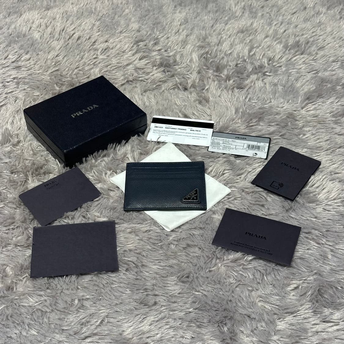 [풀구성] 프라다 사피아노 삼각로고 카드지갑 네이비 상품이미지10