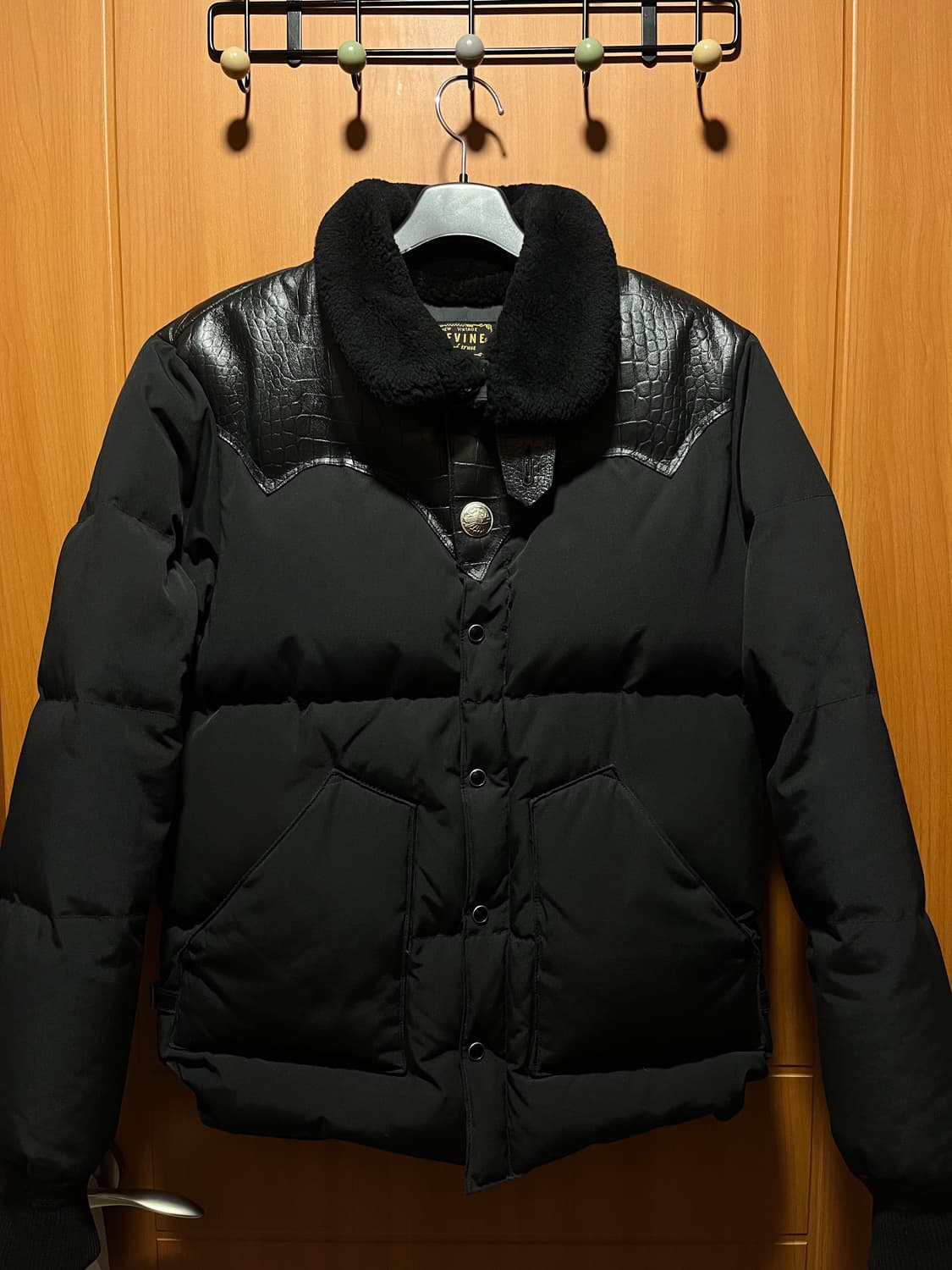 디아프바인 록키 레더 판넬 다운 자켓 무스탕 패딩 상품이미지1