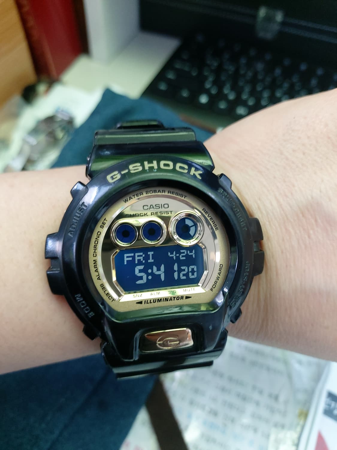 블랙/골드 조합이 매력적인 쥐샥 상품이미지4