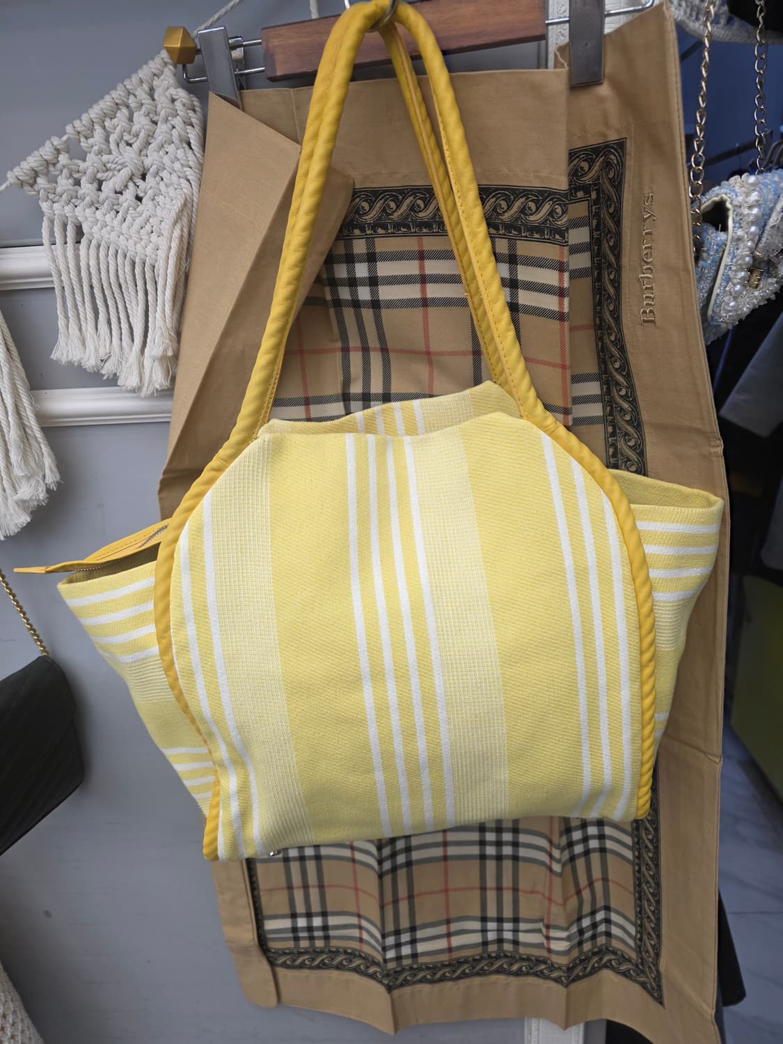 쿠론 COURONNE 스트라이프 숄더백 상품이미지3