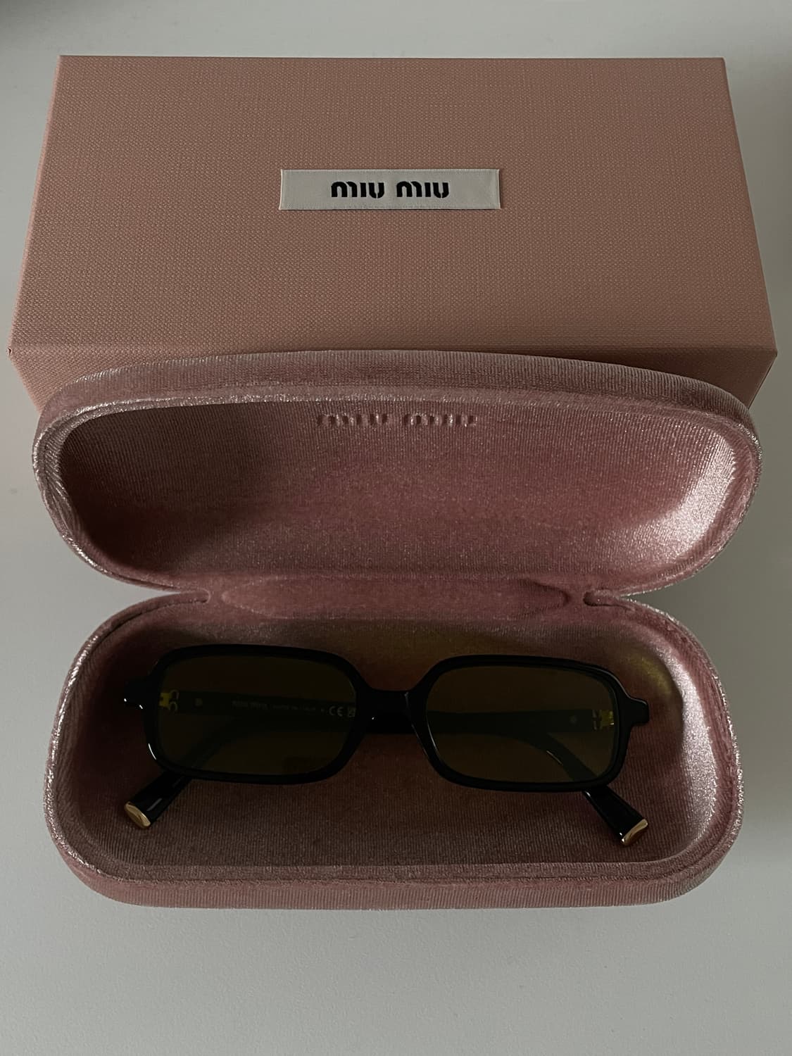 미우미우 리가드 선글라스 그린 상품이미지3