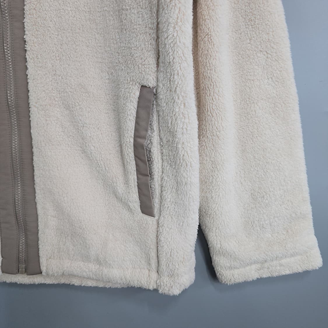 타운젠트(TOWN GENT) 뽀글이 플리스 집업 아이보리 100 상품이미지3