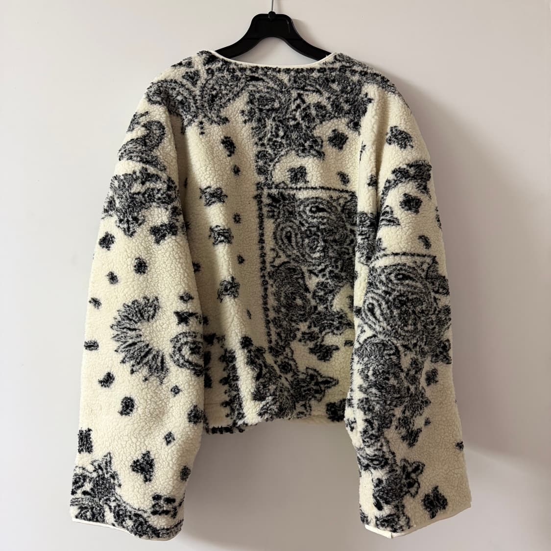 새상품 여자 페이즐리 누빔 점퍼 (아이보리) 상품이미지5