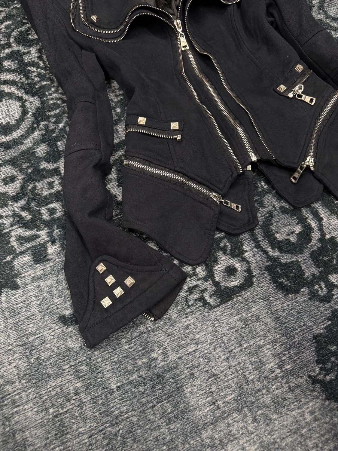 Shallang faux swede stud rider jacket 상품이미지5
