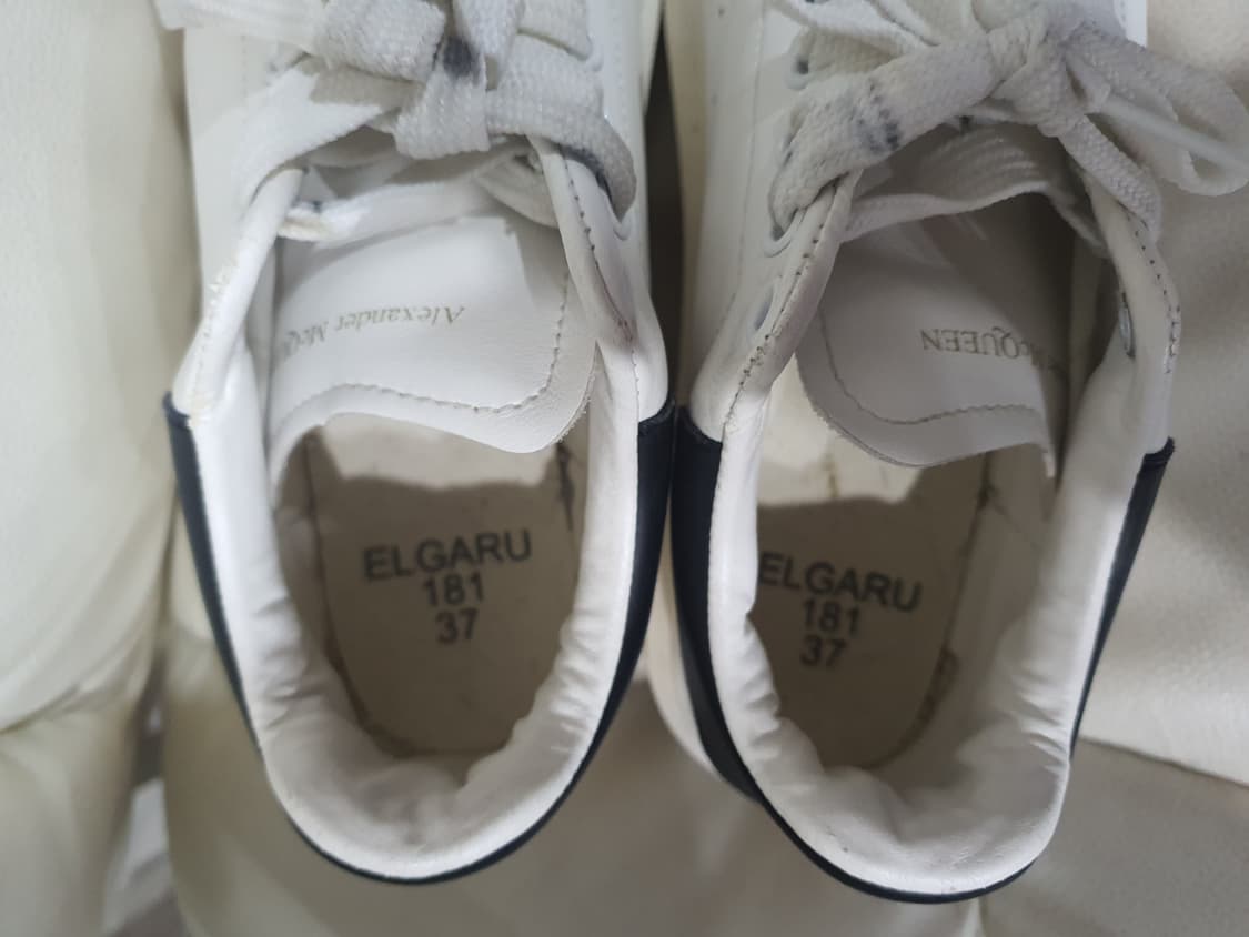 알렉산더 맥퀸 오버솔 스니커즈(정품) 상품이미지3