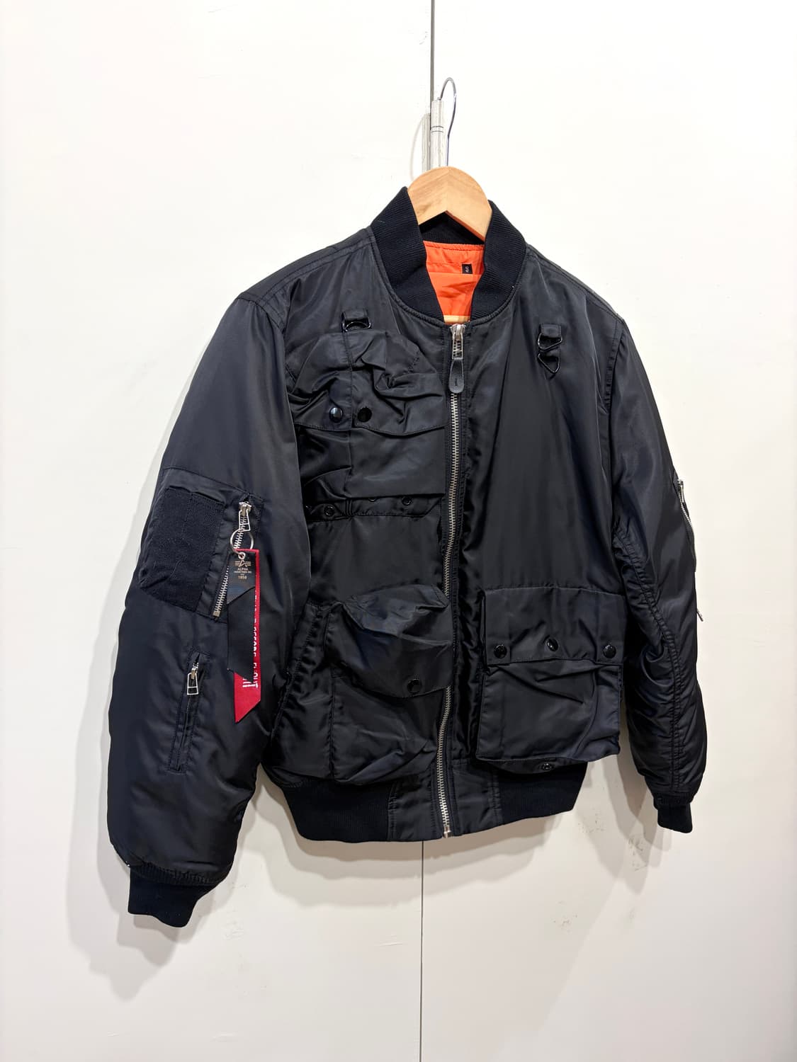 알파인더스트리 MA-1 멀티포켓 자켓 상품이미지2