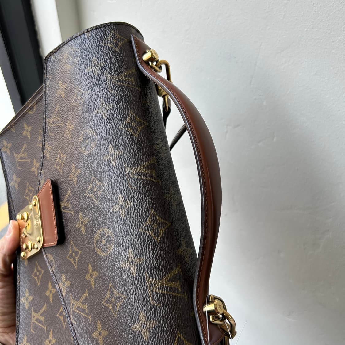 루이비통 모노그램 몽소 2way 크로스 사첼백 상품이미지6