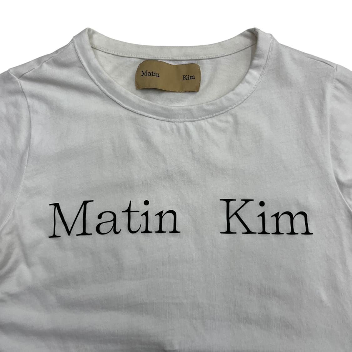 마뗑킴 로고 화이트 크롭 반팔 상품이미지4