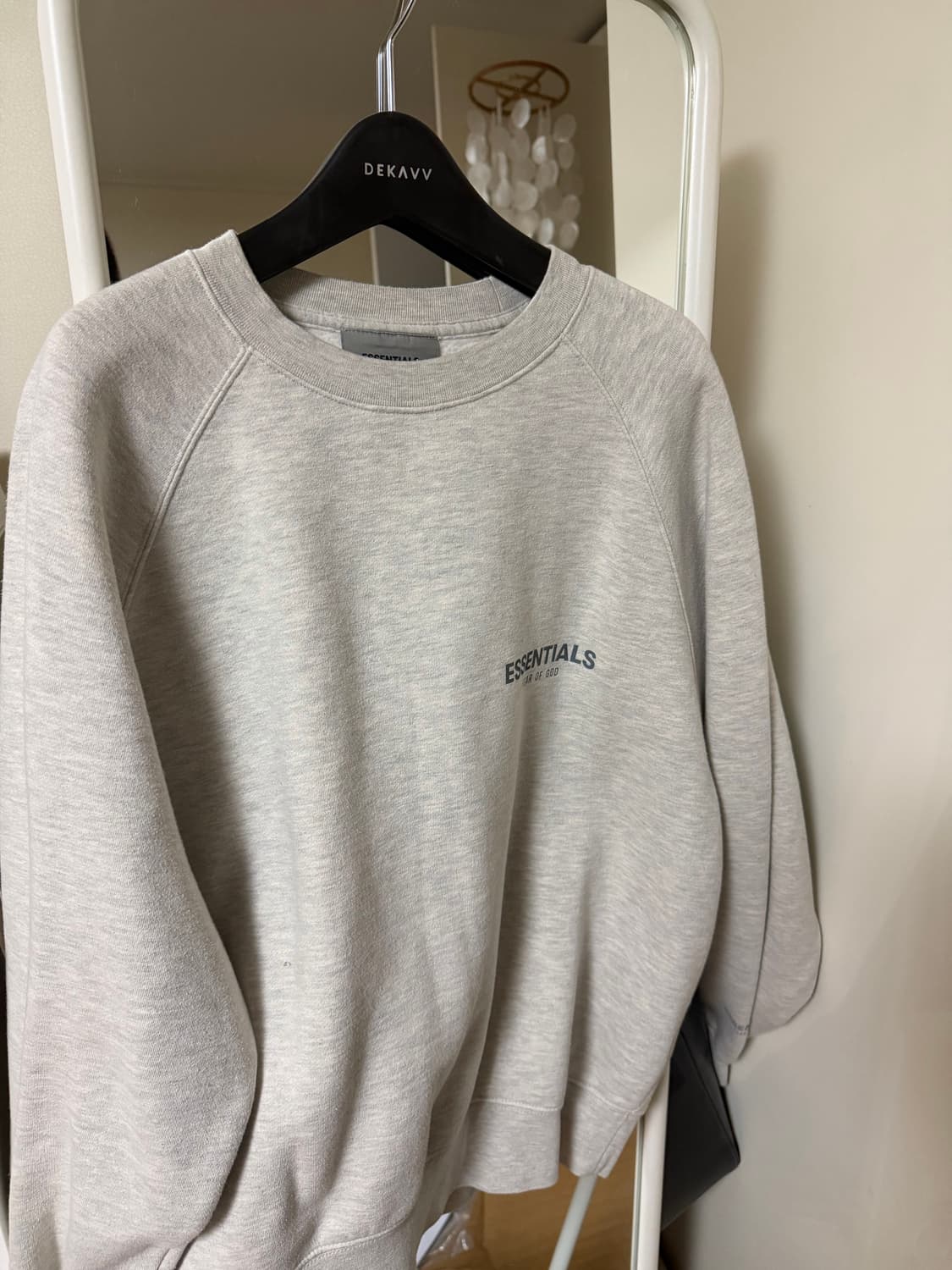 Essential 맨투맨 S 상품이미지1