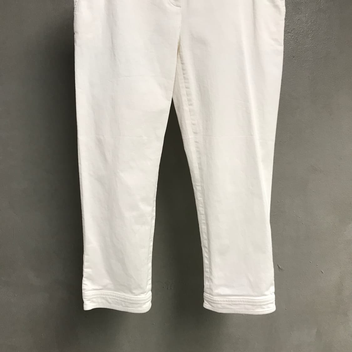 프라다 팬츠 화이트 42(W) 상품이미지3