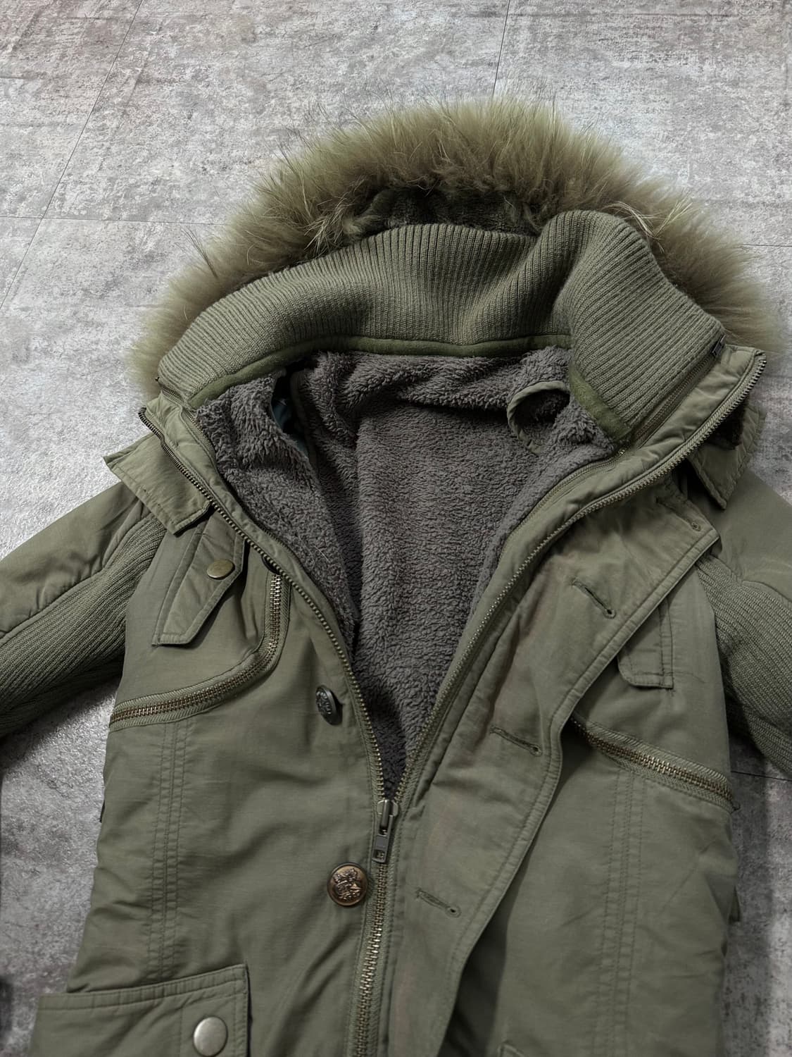 와이투케이 벨티드 멀티 웨이 퍼 디테일 파카 상품이미지3