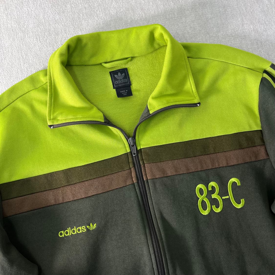 100 아디다스 X 오아이스 83-C 카키 트랙탑 져지 상품이미지2