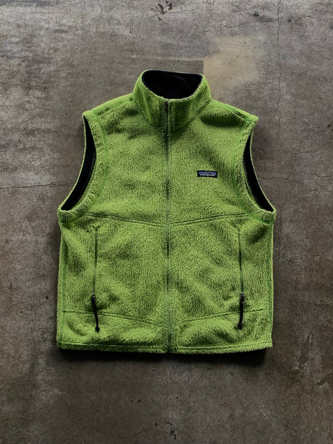 00s 파타고니아 레귤레이터 R2 베스트 상품이미지1