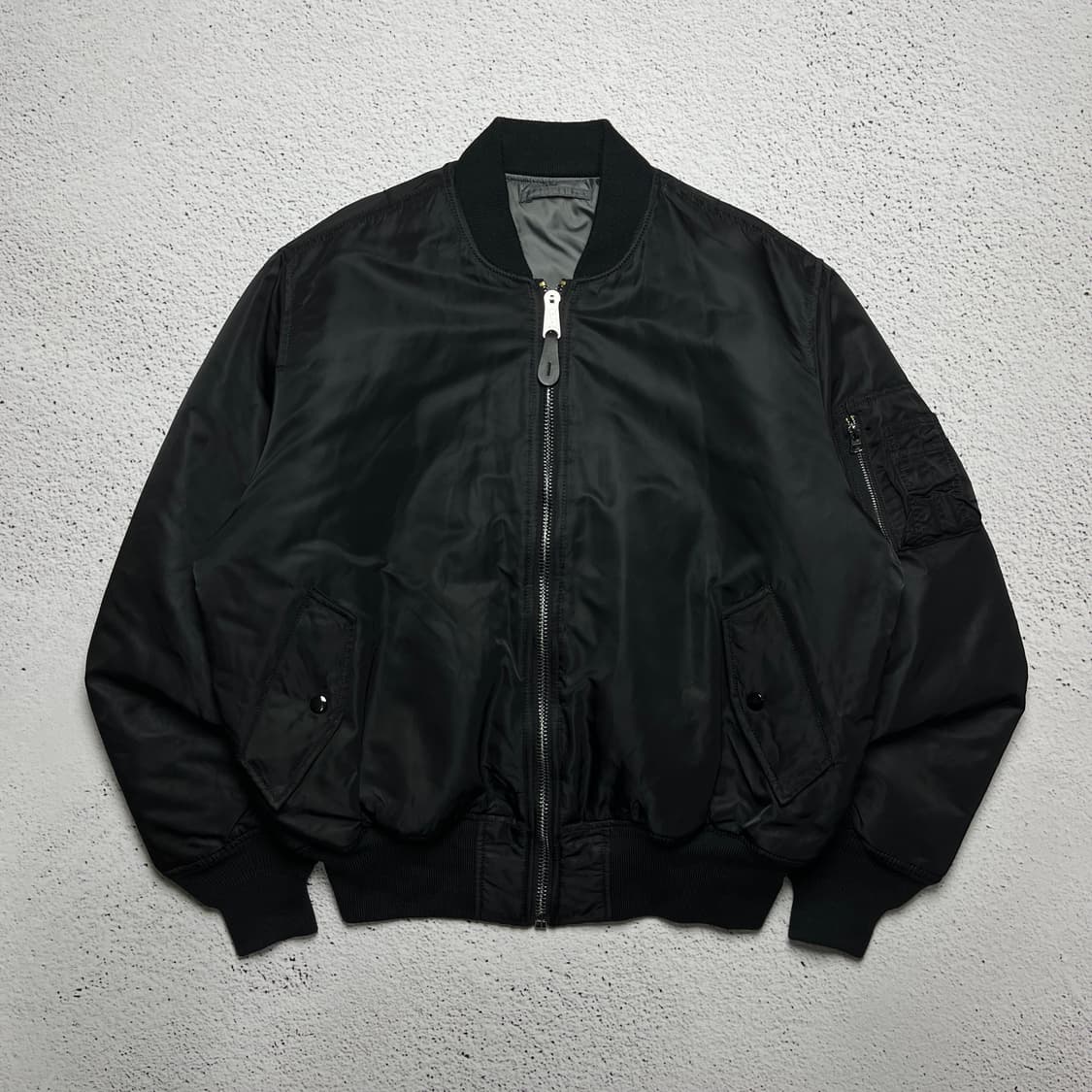 Alpha Industries MA-1 Flight Jacket 상품이미지2