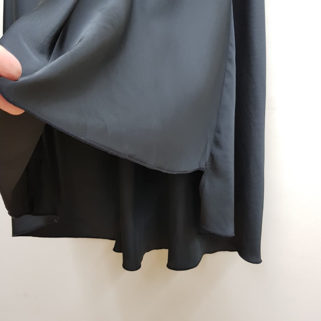 한섬 시스템 2021 슬리브리스 롱 플레어 원피스 82-94-160사이즈 상품이미지4