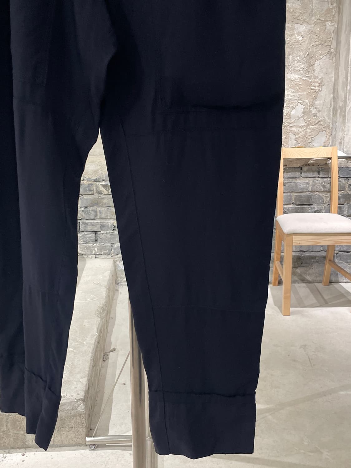 이자벨 마랑 에뚜왈 다크 네이비 버튼플라이 리오셀 시네바 트라우저 상품이미지5