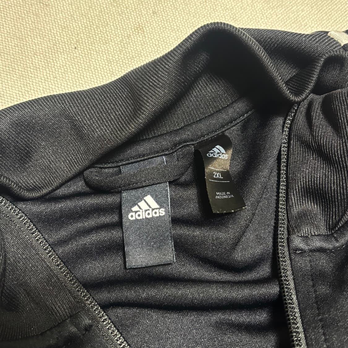 2XL 아디다스 유벤투스 블랙 트랙탑 상품이미지4
