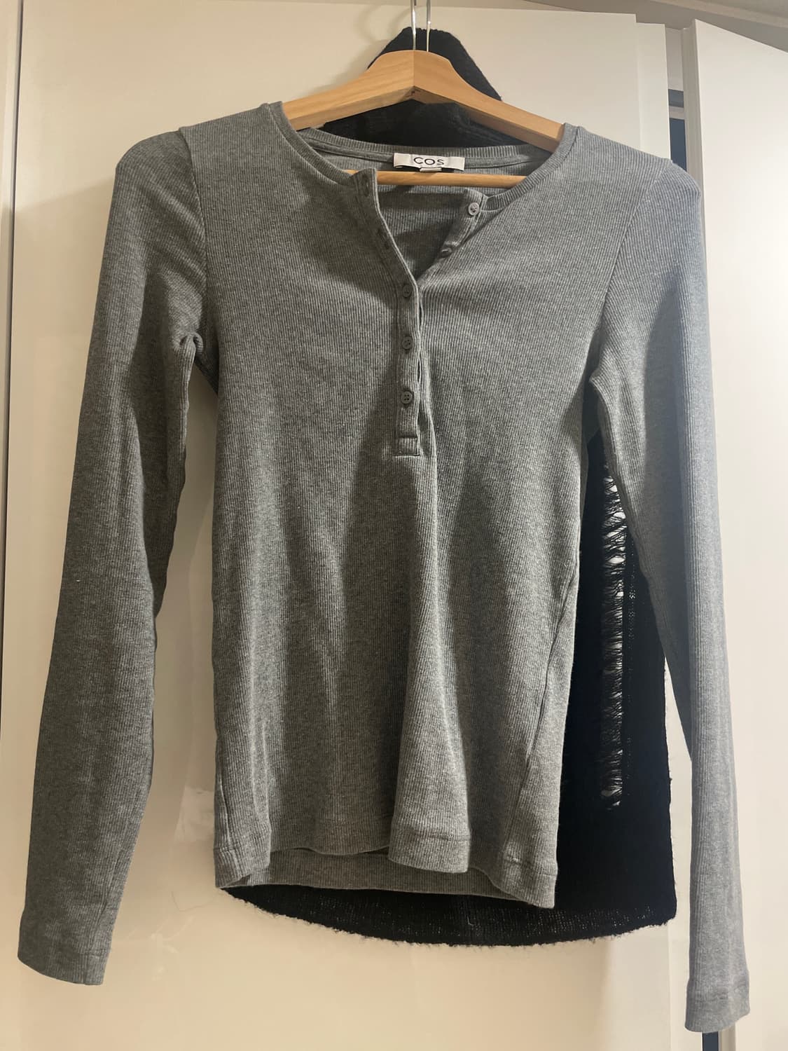 Cos 코스 롱 슬리브 헨리 탑 상품이미지2