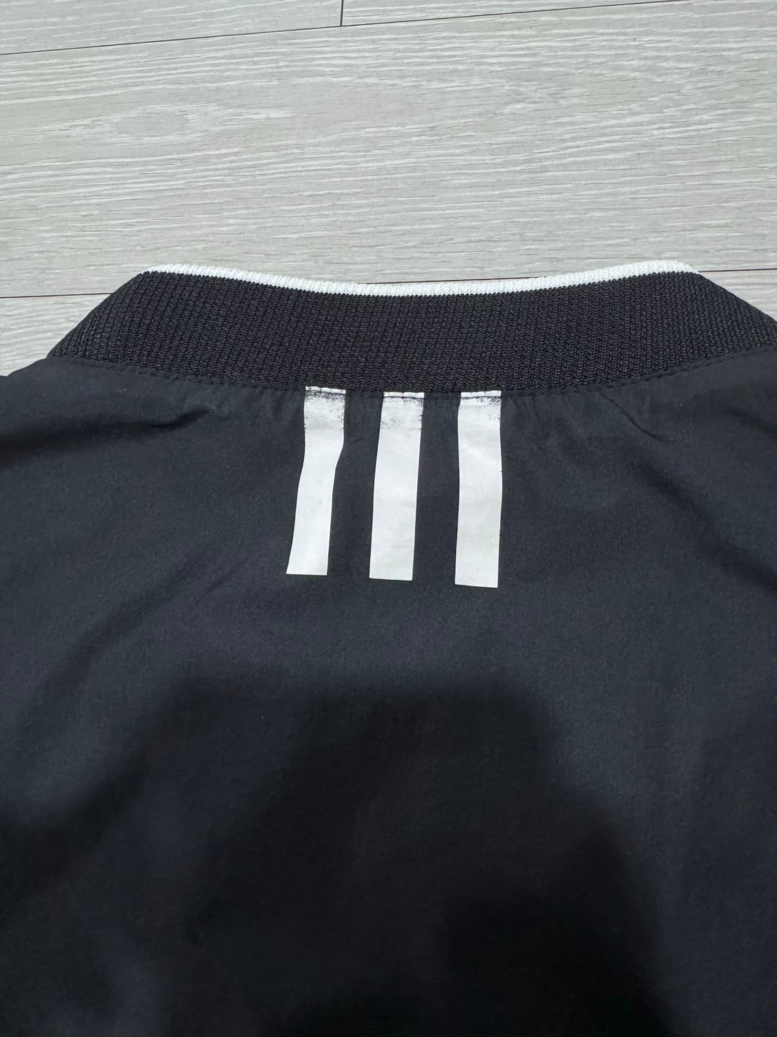 [100] 아디다스 00’s 올드스쿨 폴리쉘 웜업 바람막이 상품이미지4