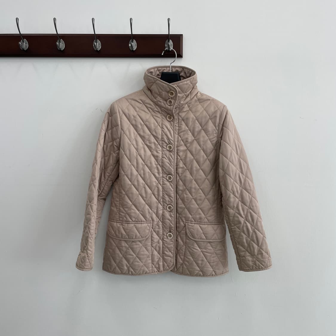 W 버버리 베이지 퀼팅 자켓 상품이미지1