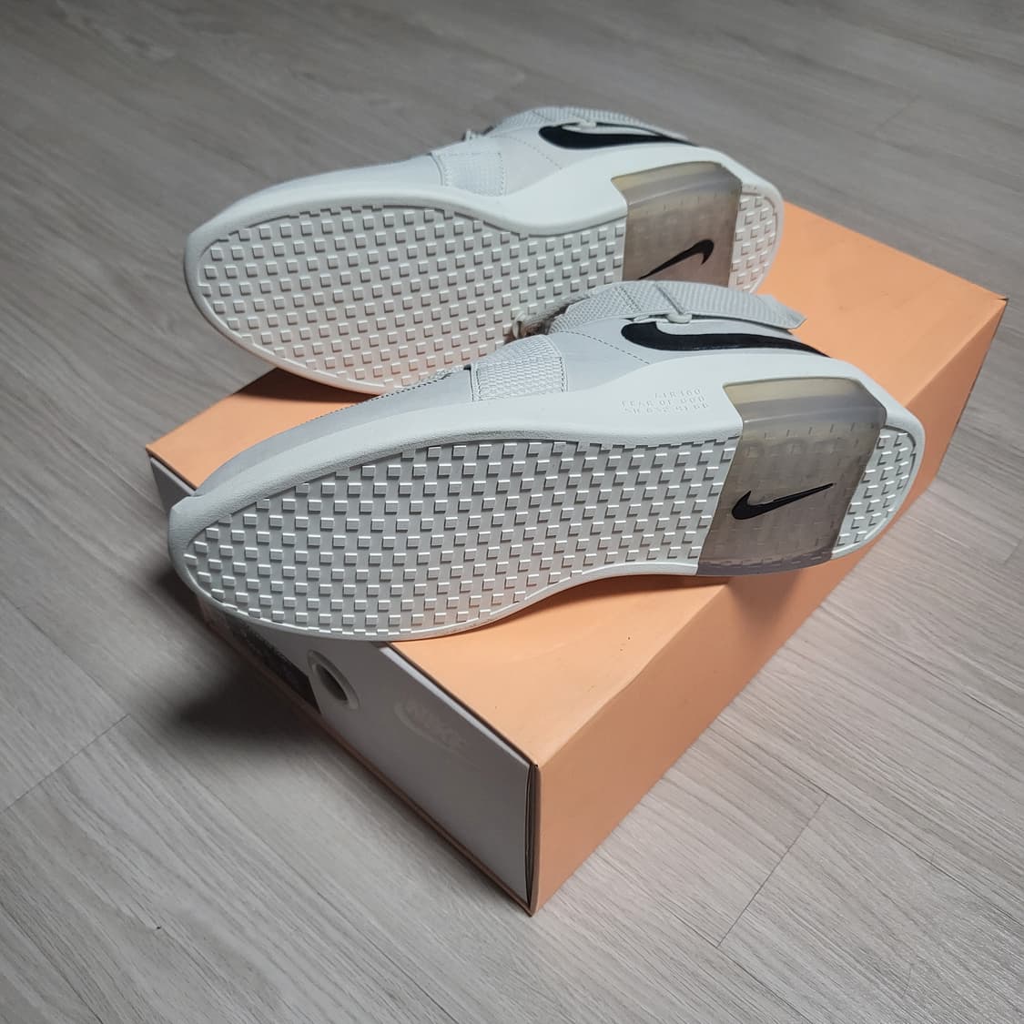 나이키 피어오브갓 레이드(270)새상품 상품이미지6