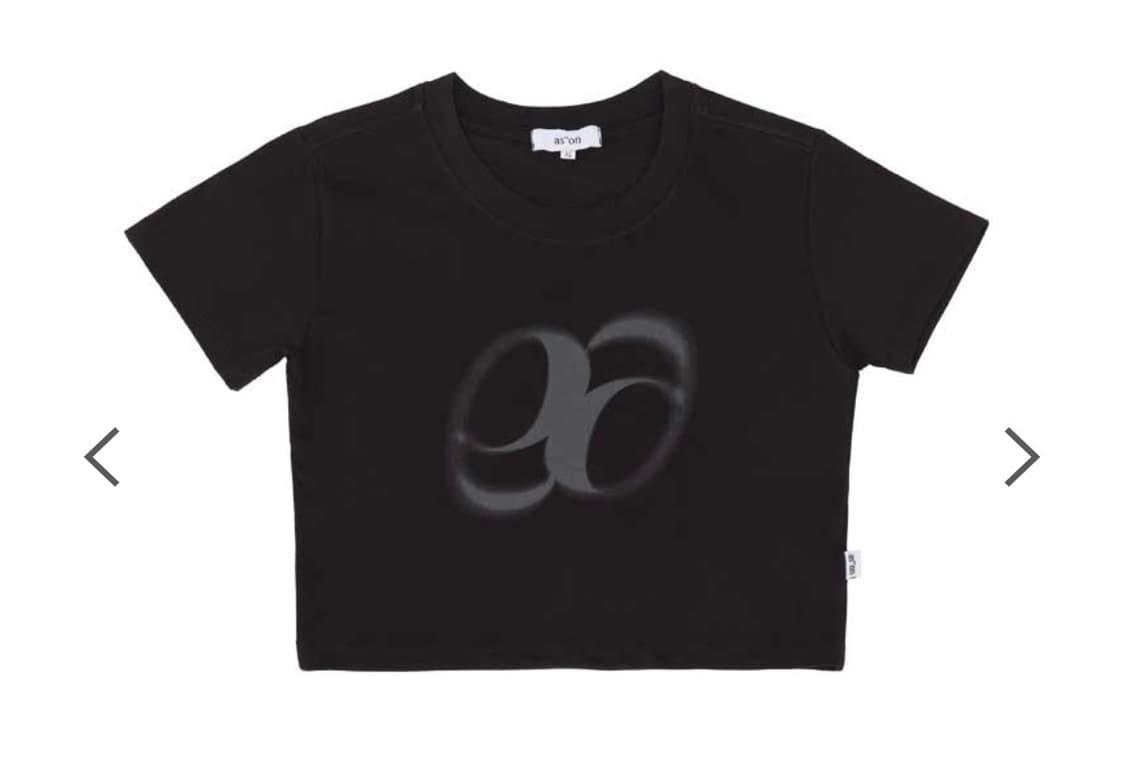 애즈온 HOLIDAY CROPPED T-SHIRT (BLACK) 상품이미지1